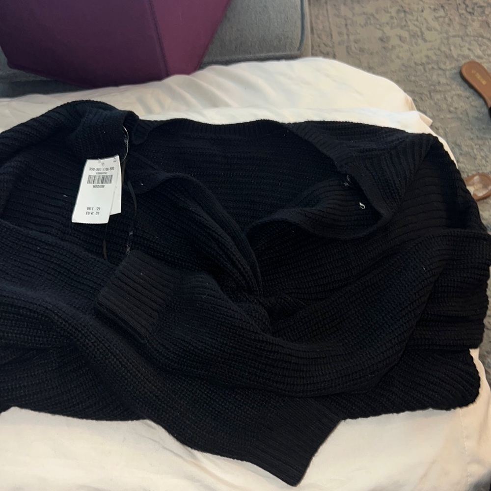 Hollister crop sweater
